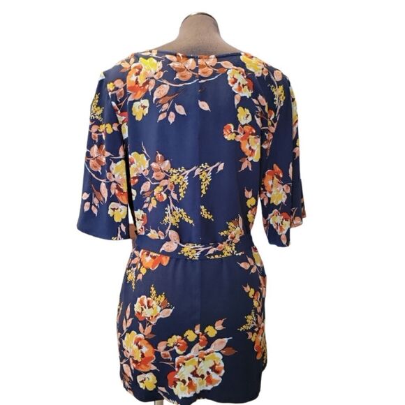 EC ISABEL MATERNITY V-NECK SHORT SLEEVE FLORAL BLOUSE WITH BELT SZ. XL - Picture 2 of 5